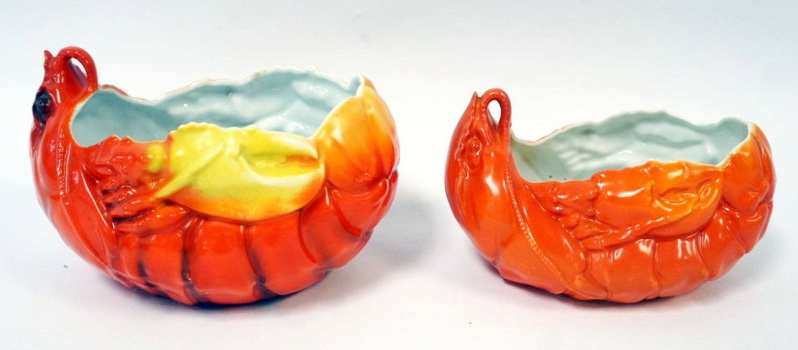 ROYAL BAYREUTH LOBSTER: ROYAL BAYREUTH LOBSTER BOWLS LARGEST APPROXIMATELY 7 IN X 6 IN X 5 IN HIGH