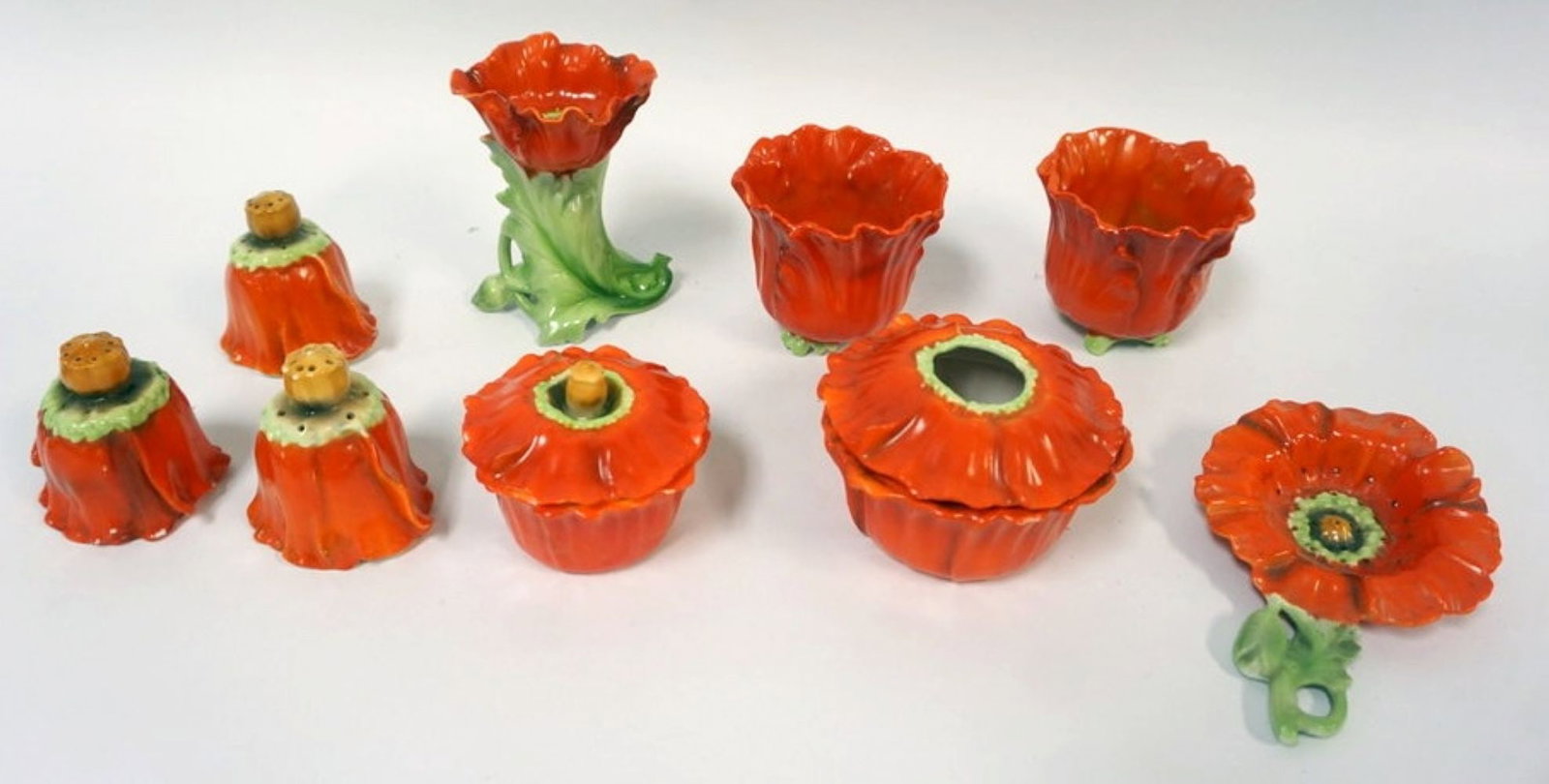 ROYAL BAYREUTH RED POPPY: ROYAL BAYREUTH RED POPPY ASSORTMENT, LARGEST APPROXIMATELY 4 1/2 IN HIGH