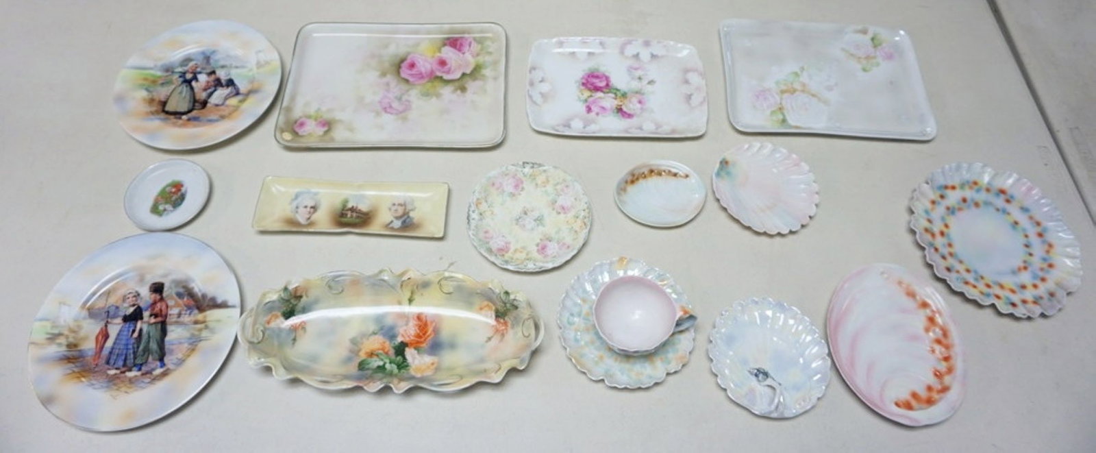 ROYAL BAYREUTH ASSORTMENT (1 of 4)