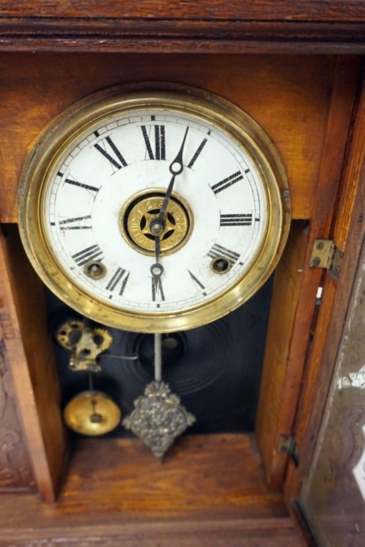 SESSIONS GINGER BREAD CLOCK - 3