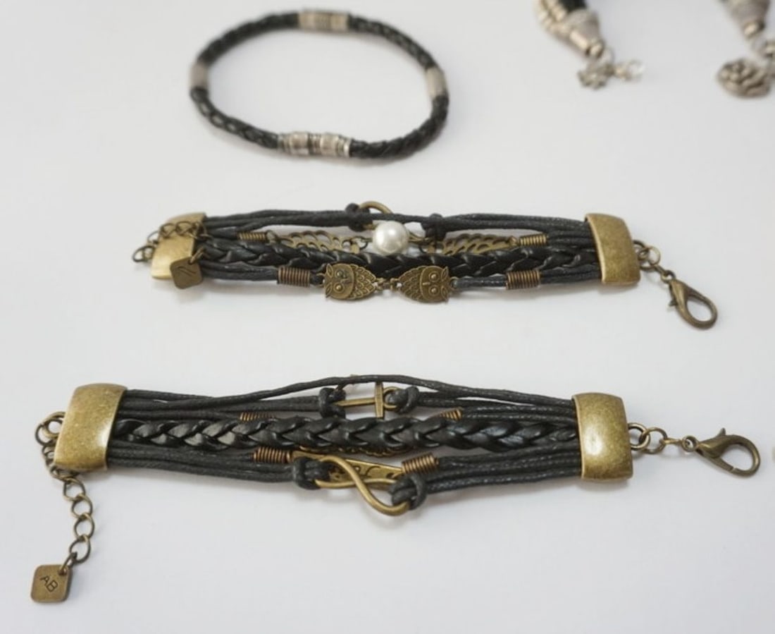 ASSORTED DESIGNER BRACELETS - 4