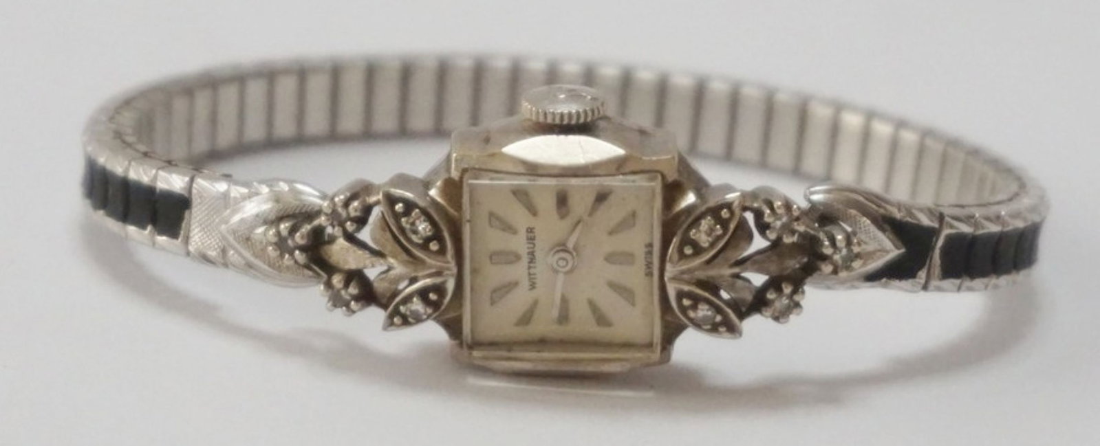 14K WITTNAUER LADIES WATCH: 14K WHITE GOLD WITTNAUER LADIES WATCH WITH STONES