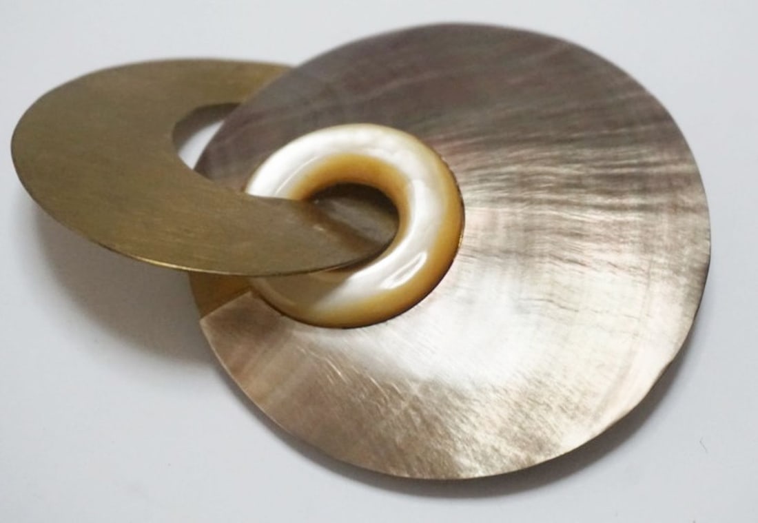 FABRICE PARIS ECLIPSE PIN: FABRICE PARIS ECLIPSE PIIN, WITH METAL ALLOY, 1 PIECE LOOSE ON BACK