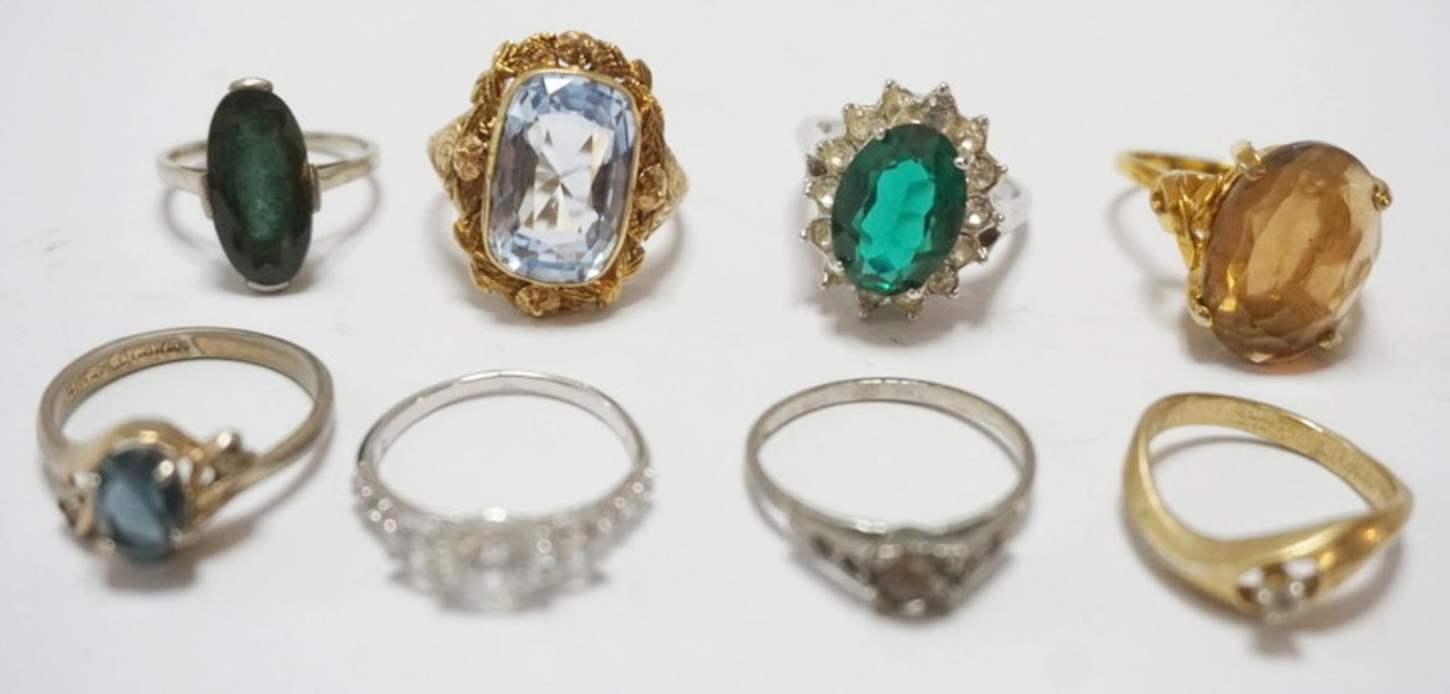 ASSORTED LADIES RINGS: 8 ASSORTED LADIES RINGS WITH STONES, SOME GOLD FILLED AND GOLD PLATED, VARRYING SIZES