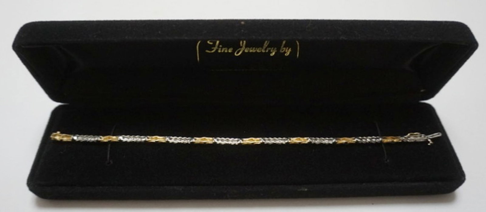 14K BRACELET: 14K BRACELET, APPROXIMATELY 7 IN, 4.78 DWT WITH STONES