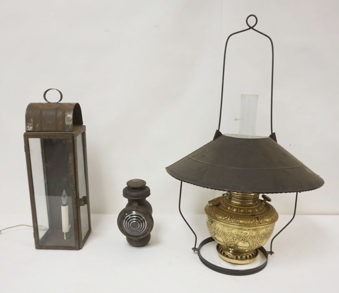 GROUP OF LIGHTING (1 of 3)
