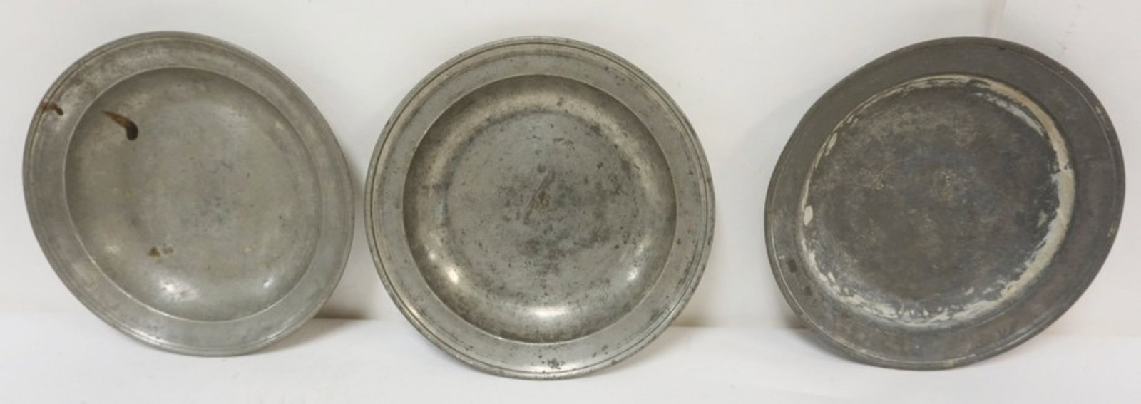 PEWTER BOWLS (1 of 7)