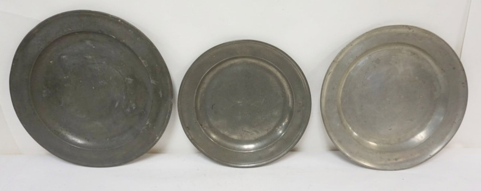 PEWTER CHARGERS (1 of 9)