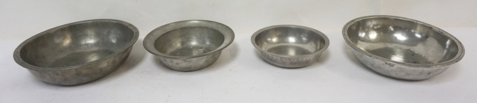 PEWTER BOWLS: PEWTER BOWLS, LARGEST APPROXIMATELY 11 IN X 3 IN H