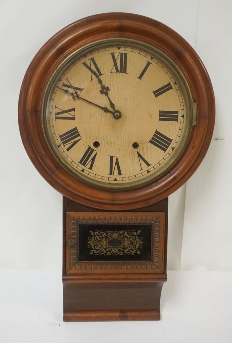 VICTORIAN WALL CLOCK (1 of 4)