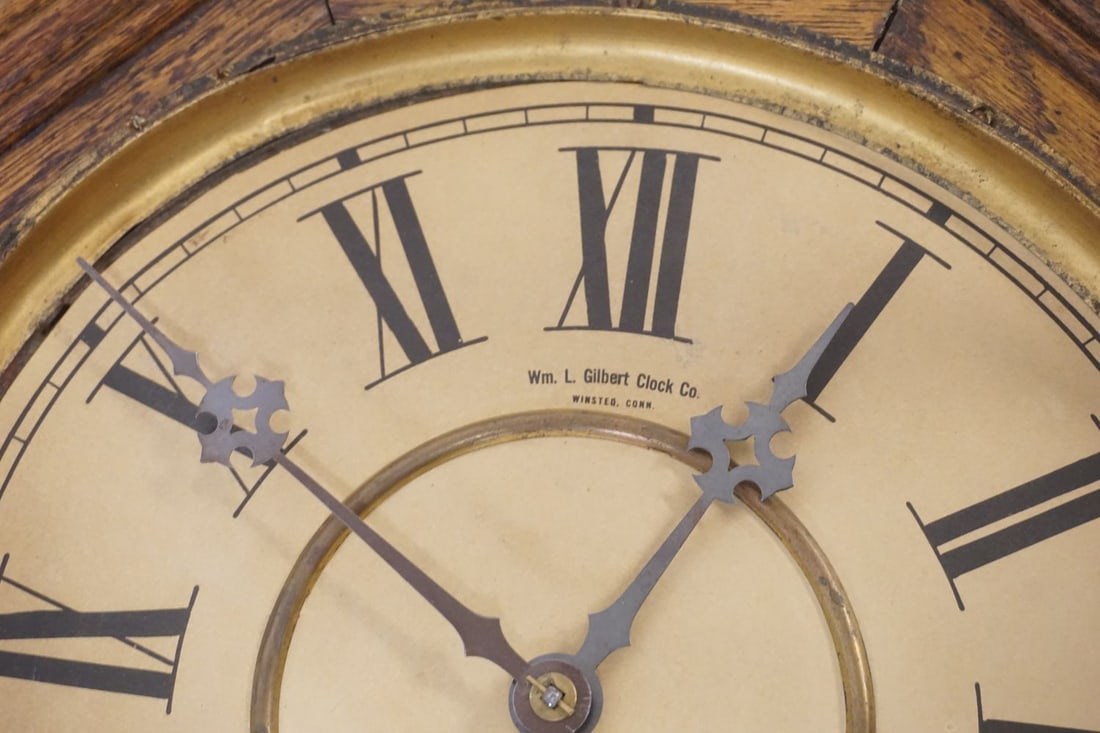 WM.L. GILBERT REGULATOR CLOCK - 3