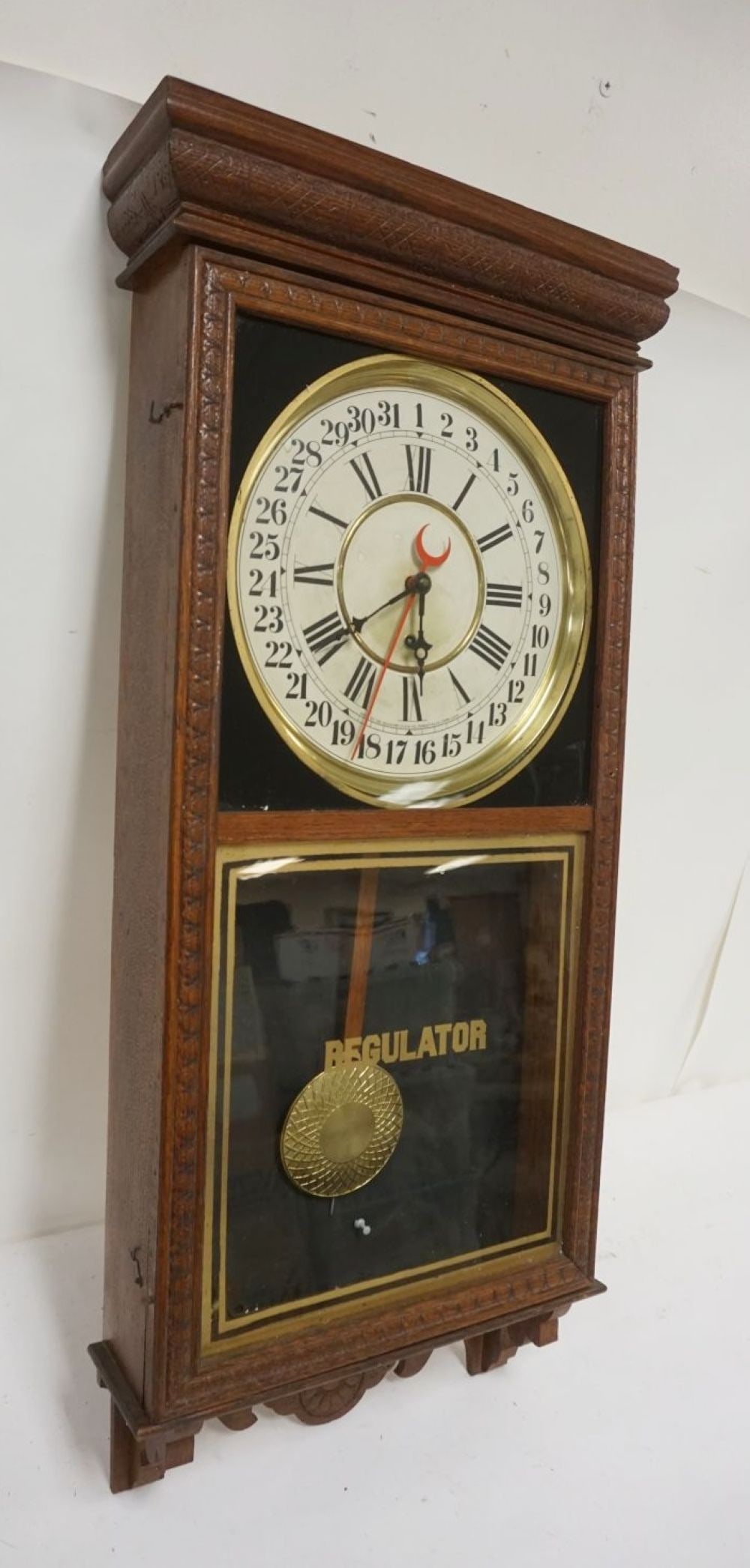 SESSIONS REGULATOR CLOCK - 2