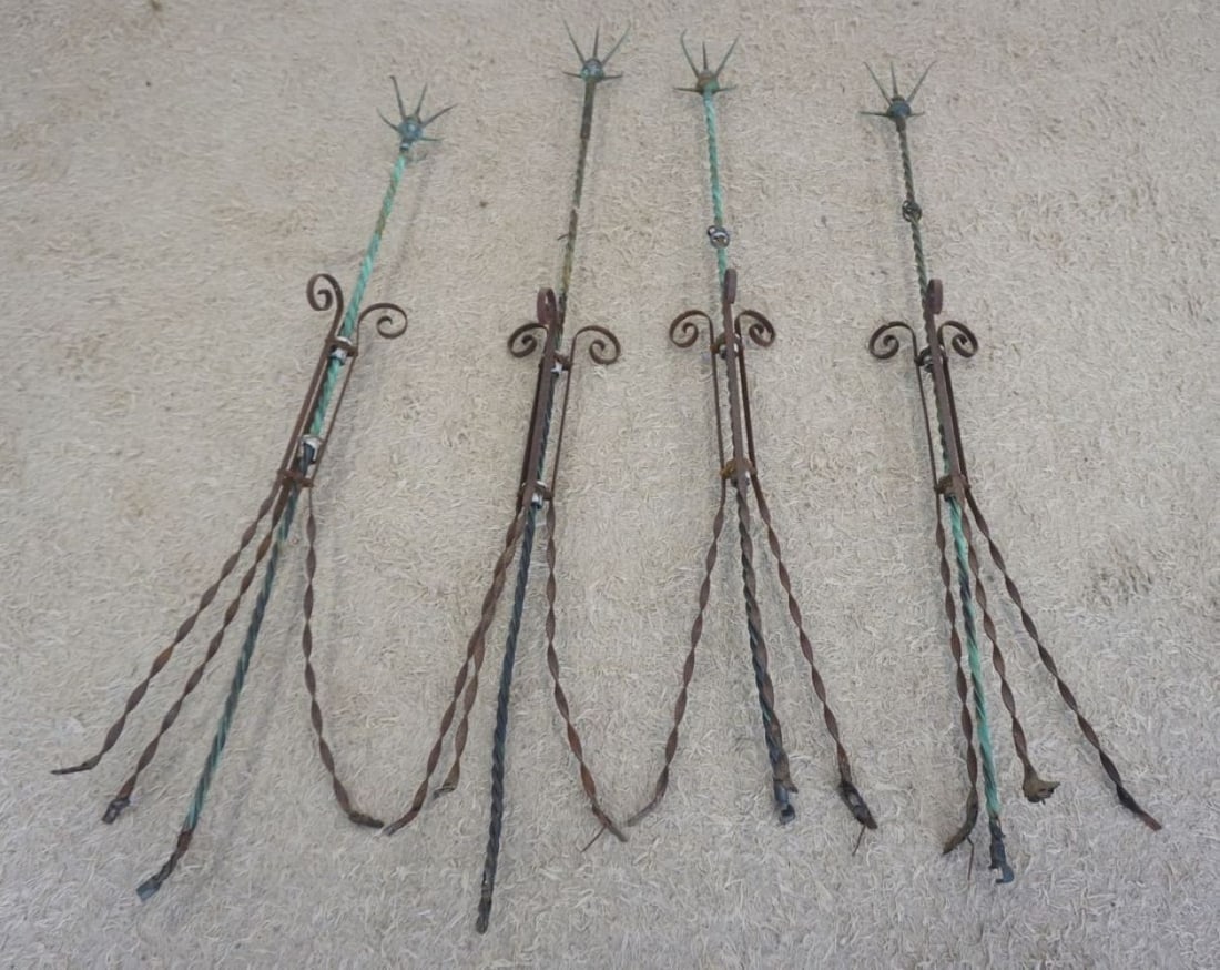 ANTIQUE LIGHTENING RODS: 4 ANTIQUE LIGHTENING RODS, EACH APPROXIMATELY 78 IN