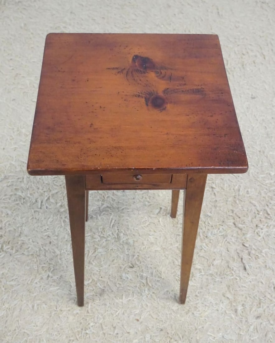 BENCH MADE CONTEMPORARY STAND - 2