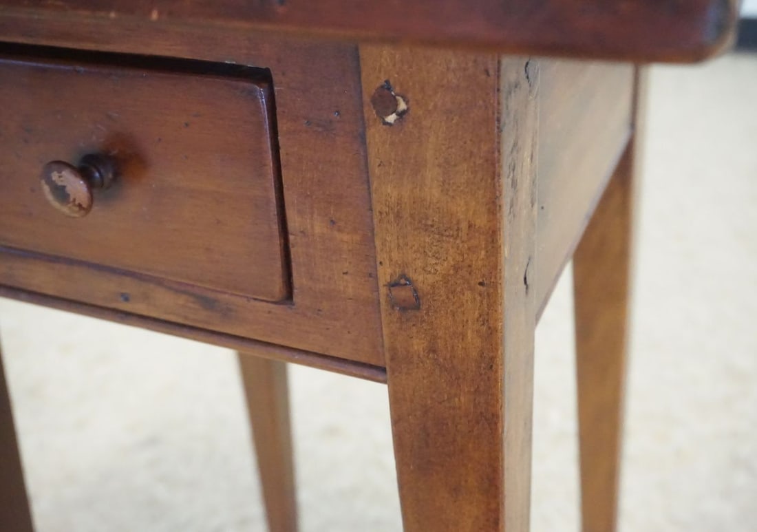 BENCH MADE CONTEMPORARY STAND - 4
