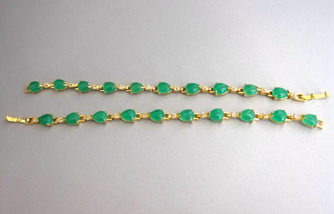 A Pair Chinese Jadeite Beads Bracelet (1 of 3)