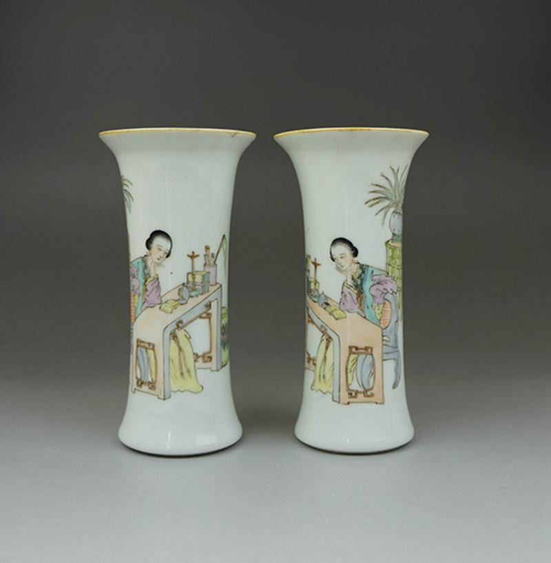 Pair Chinese Porcelain Famille Rose Vases Guangxu Mark (1 of 8)