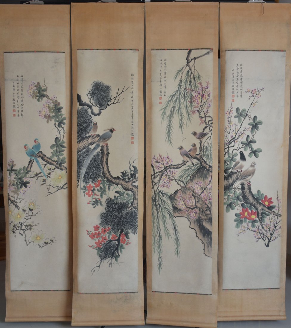 Four Old  Volumes Of Chinese Painting (1 of 10)