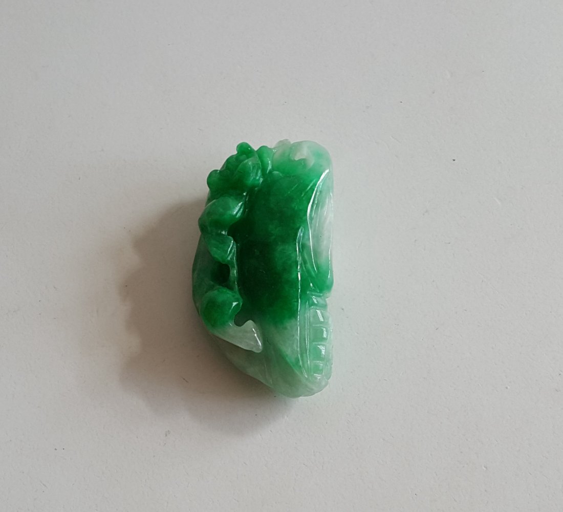 Chinese Jade Carving Pendant (1 of 6)