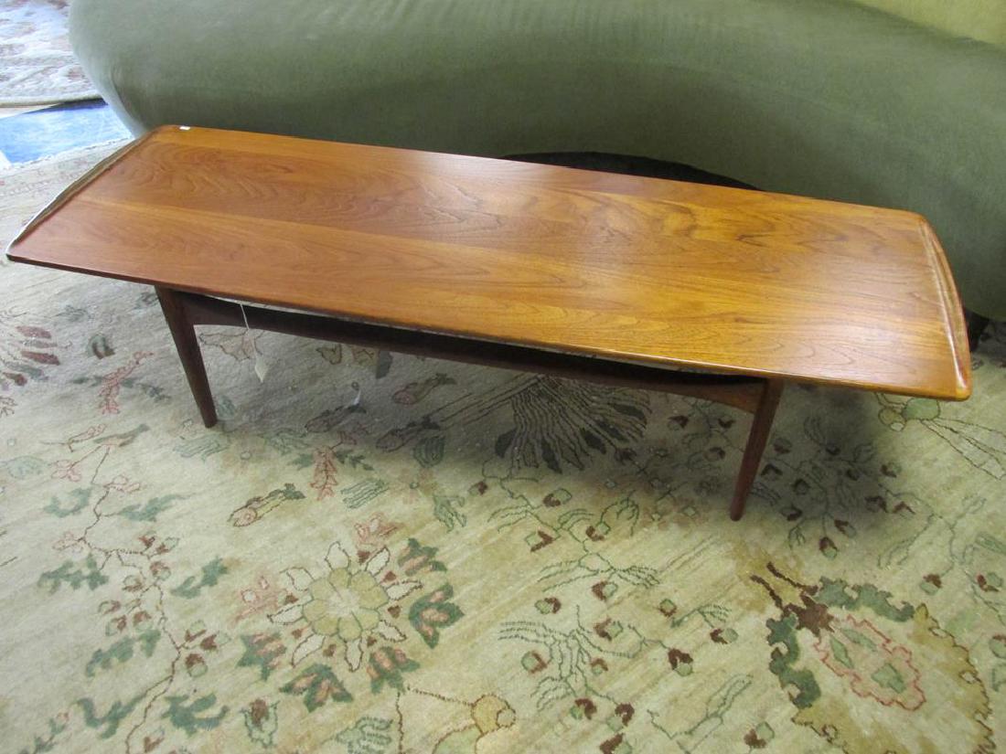 TOVE & EDVARD KINDT-LARSEN COFFEE TABLE (1 of 2)