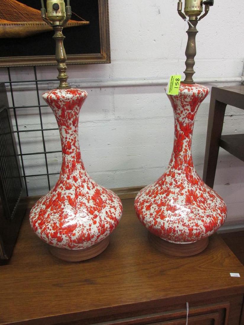 2 VINTAGE POTTERY LAMPS (1 of 1)