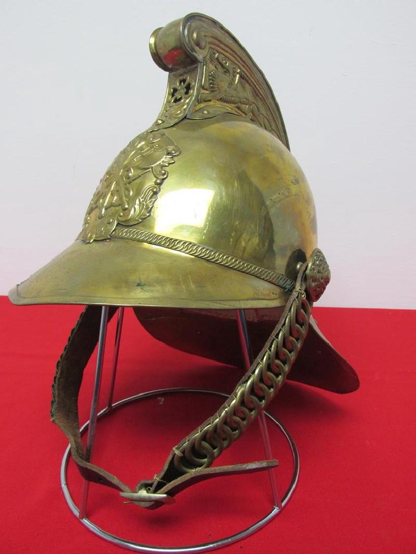 TRADITIONAL BRITISH FIRE BRIGADE HELMET (1 of 4)