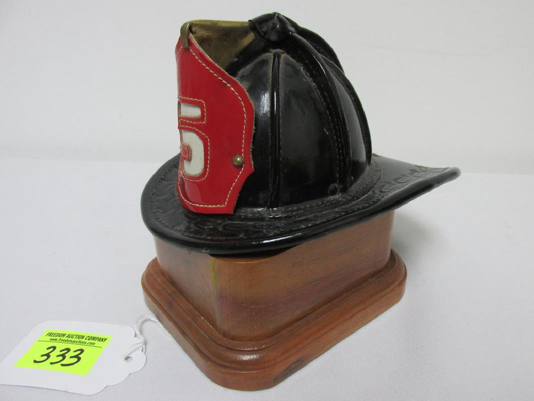 MINIATURE LEATHER FIRE HELMET TABLE LIGHTER (1 of 2)