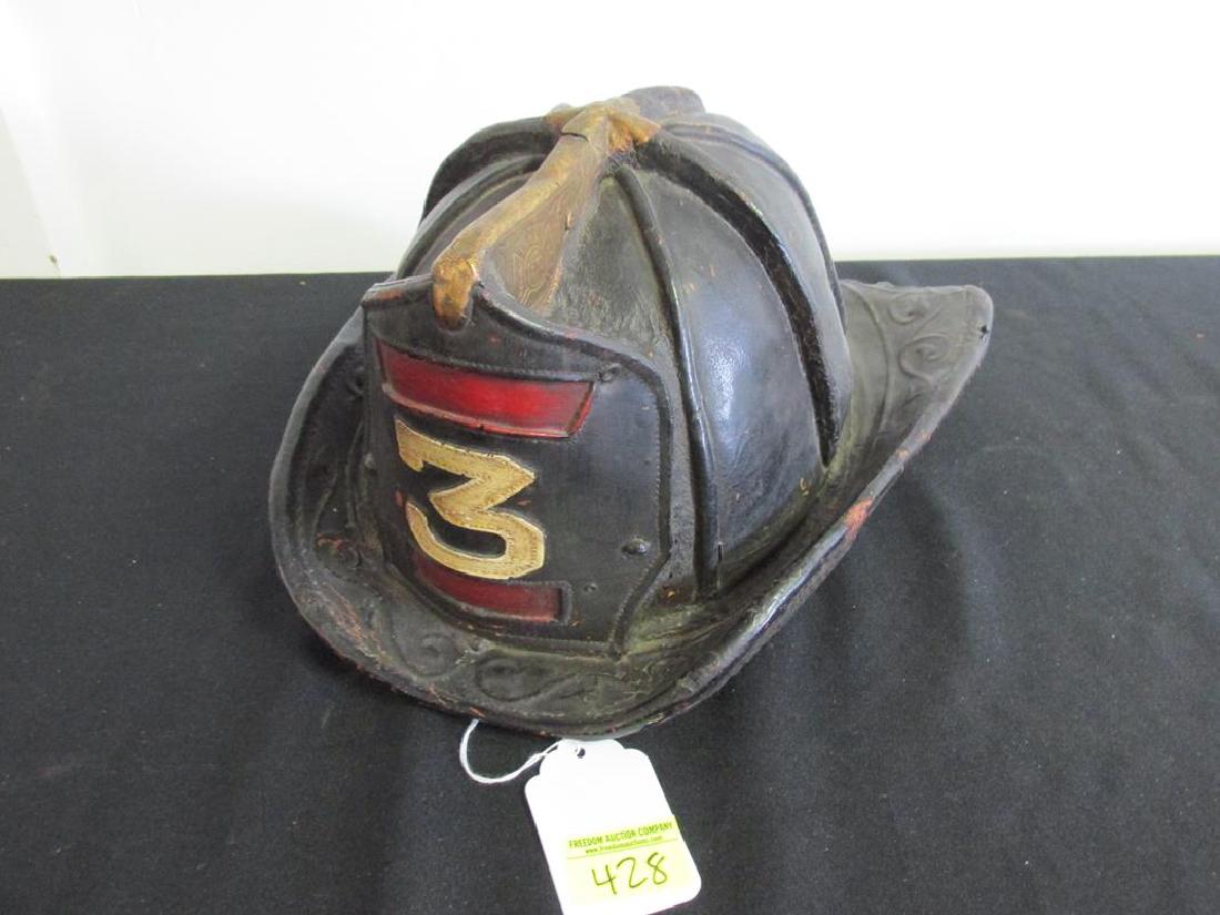 WALL MOUNT RESIN FIRE HELMET (1 of 1)
