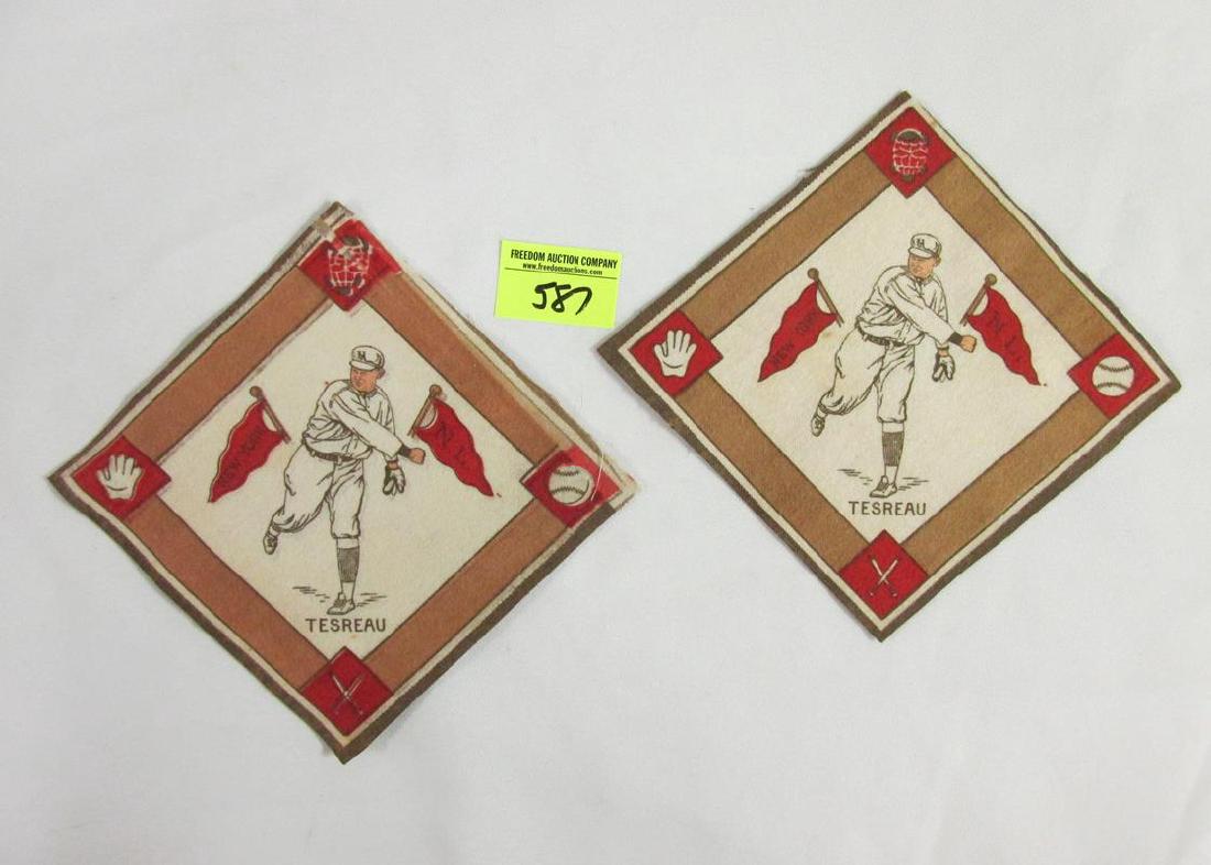 PAIR OF 1914 BASEBALL FELT TOBACCO BLANKETS (1 of 1)