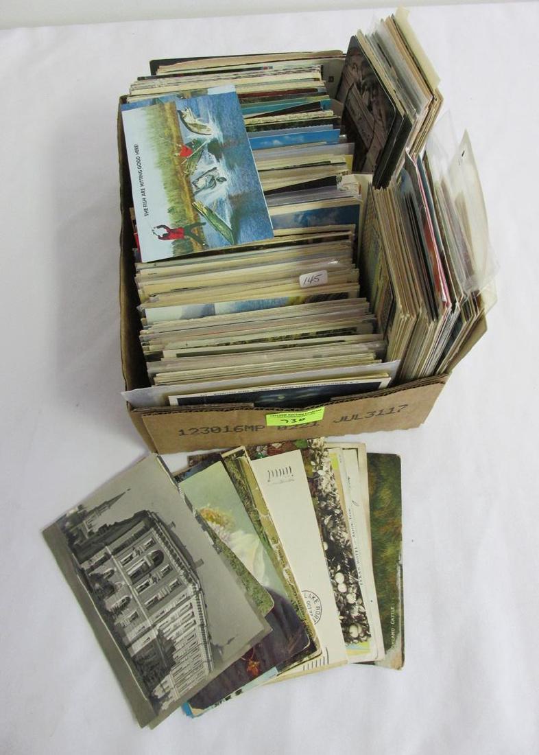 LOT OF SOUVENIR POSTCARDS (1 of 1)