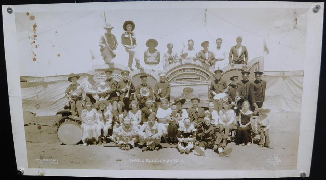 EDWARD J. KELTY (AMERICAN, 1888-1967) PHOTOGRAPH (1 of 5)