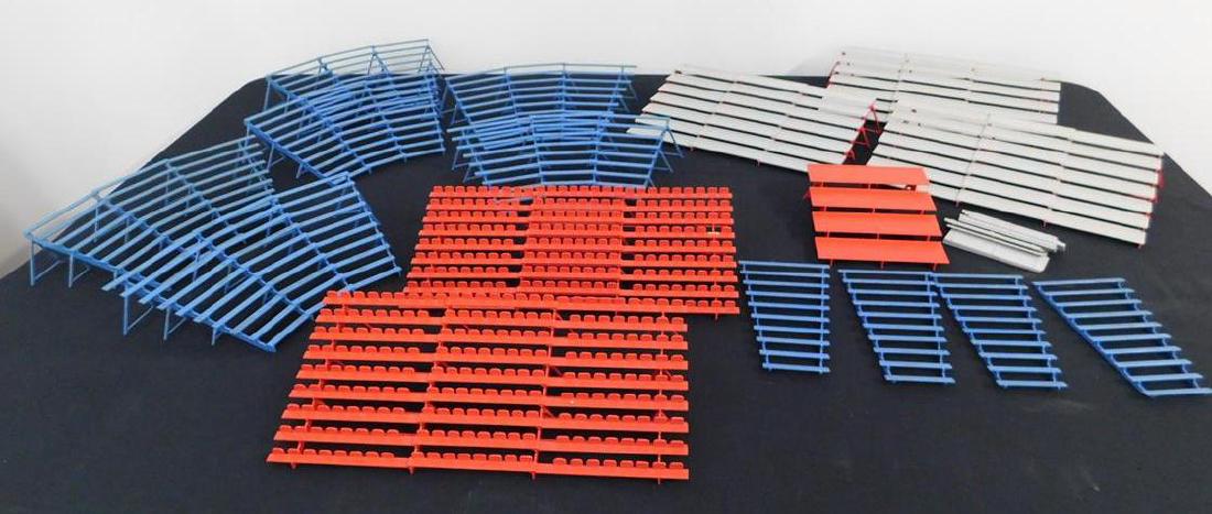 LOT OF CIRCUS MODEL GRANDSTANDS (1 of 5)