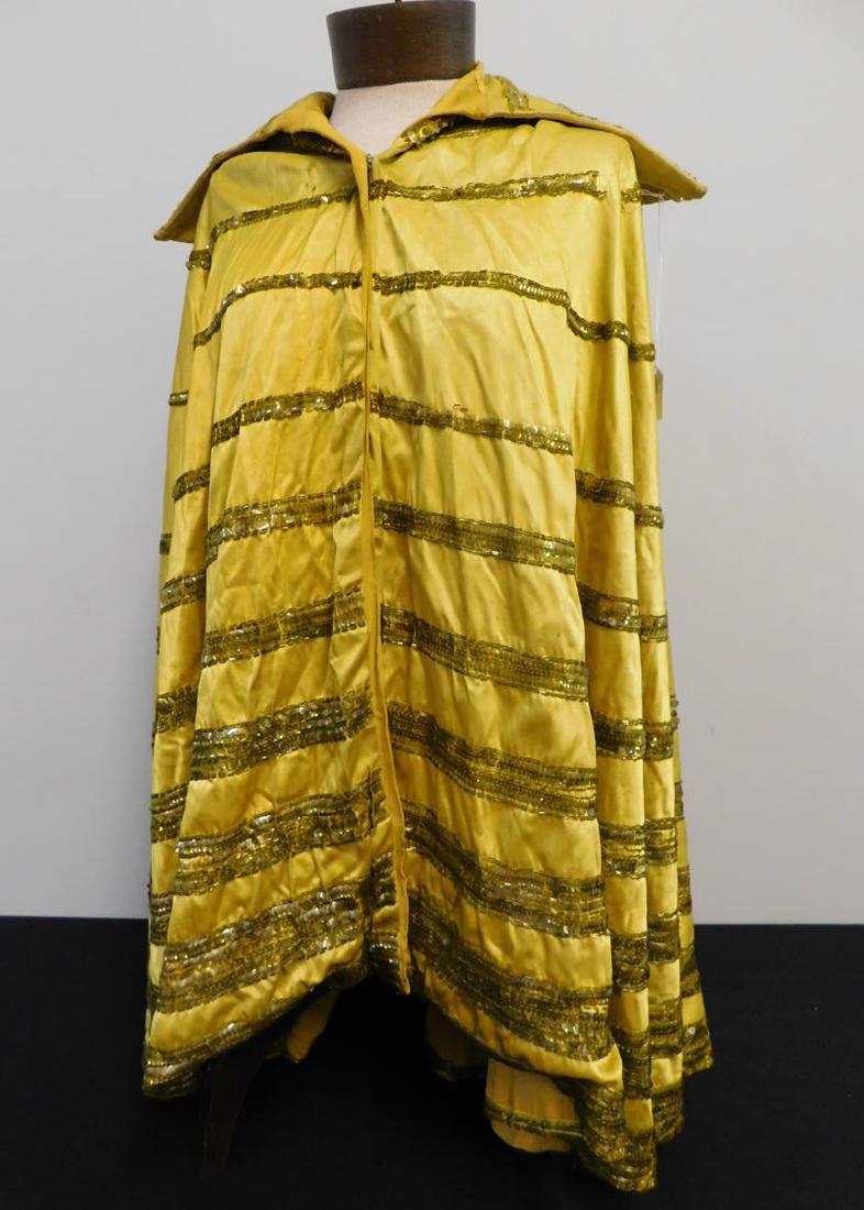 R.B.B.B. PERFORMER CAPE (1 of 2)