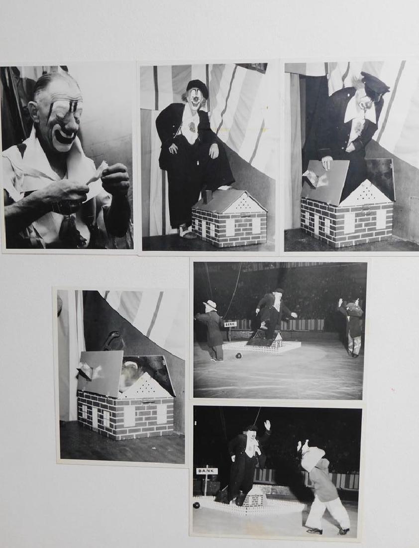 LOU JACOBS PHOTOGRAPH STORY BOARD (1 of 1)