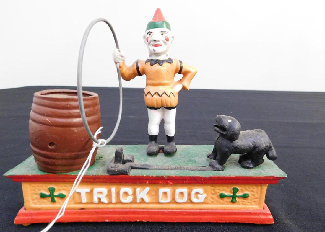 VINTAGE CAST IRON "TRICK DOG" ANIMATED COIN BANK (1 of 1)
