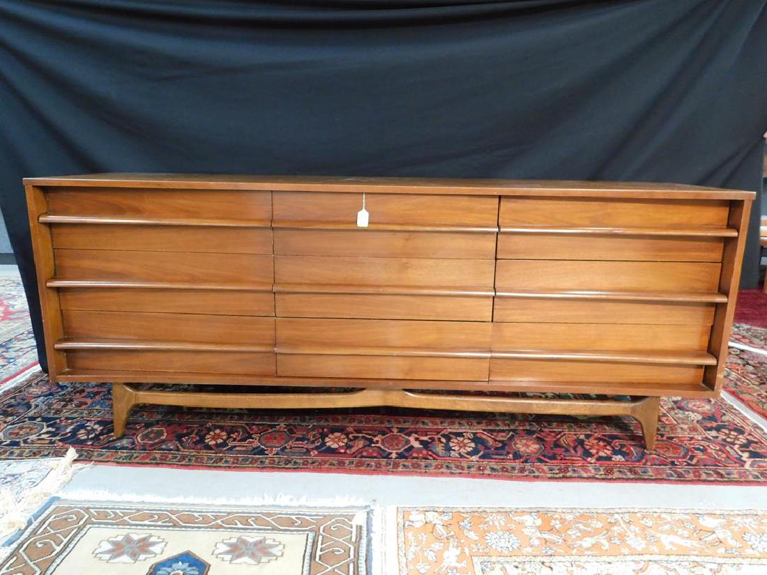 MCM NINE DRAWER TRIPLE DRESSER: CONCAVE FRONT DESIGN. 80"W, 20"D, 32"H