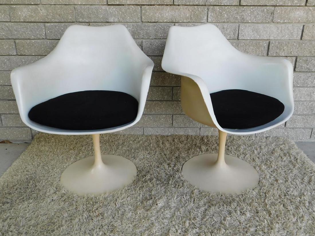 PAIR OF KNOLL TULIP CHAIRS: ORIGINAL VINTAGE CONDITION. PAPER LABEL AFFIXED TO SEAT UNDER CUSHION. NOT THE ORIGINAL UPHOLSTERED SEAT.