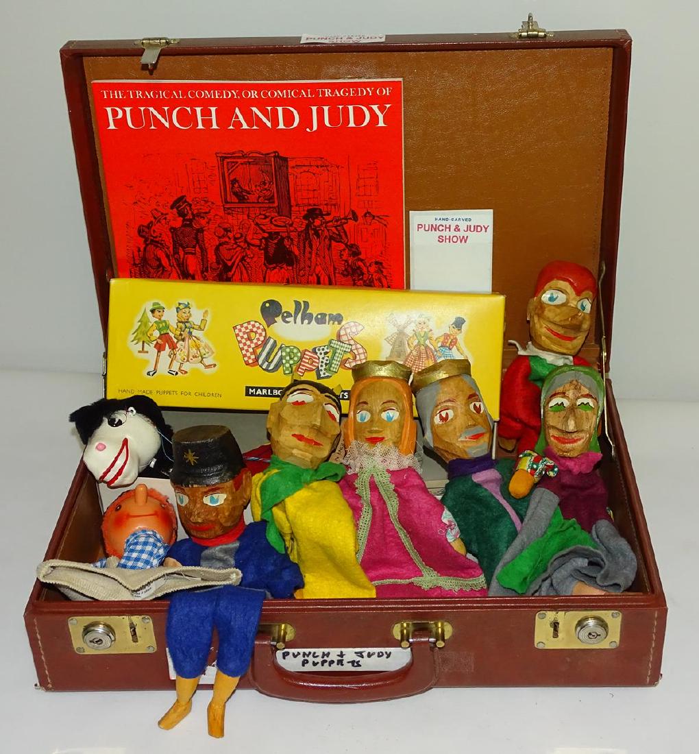 PUNCH & JUDY PUPPET SHOW OUTFIT