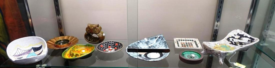 GROUPING OF VINTAGE ASHTRAYS: SEE TITLE