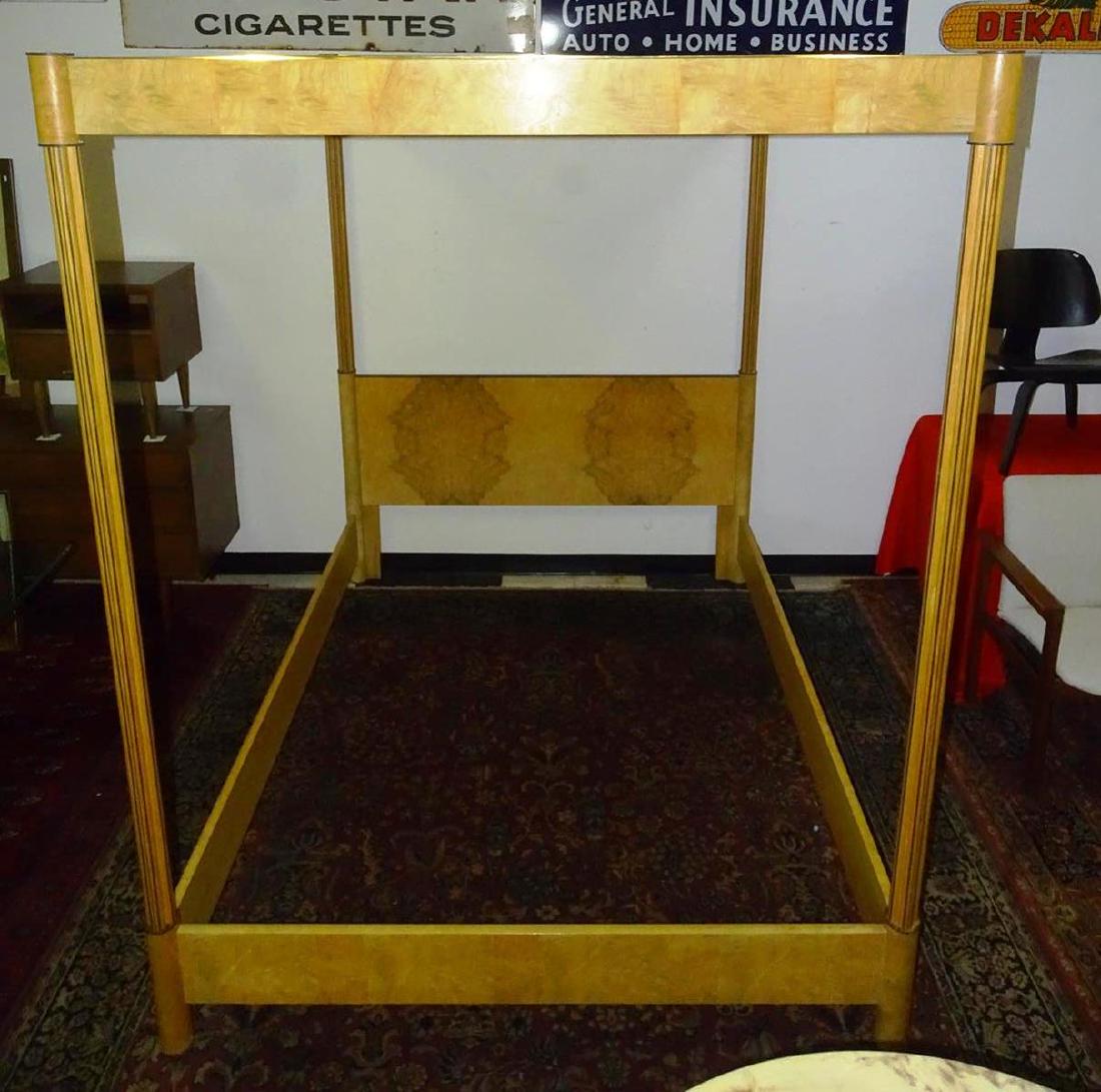 HENREDON "SCENE TOO" BURLED WOOD BED: QUEEN SIZE. MIRRORED PANEL CEILING.