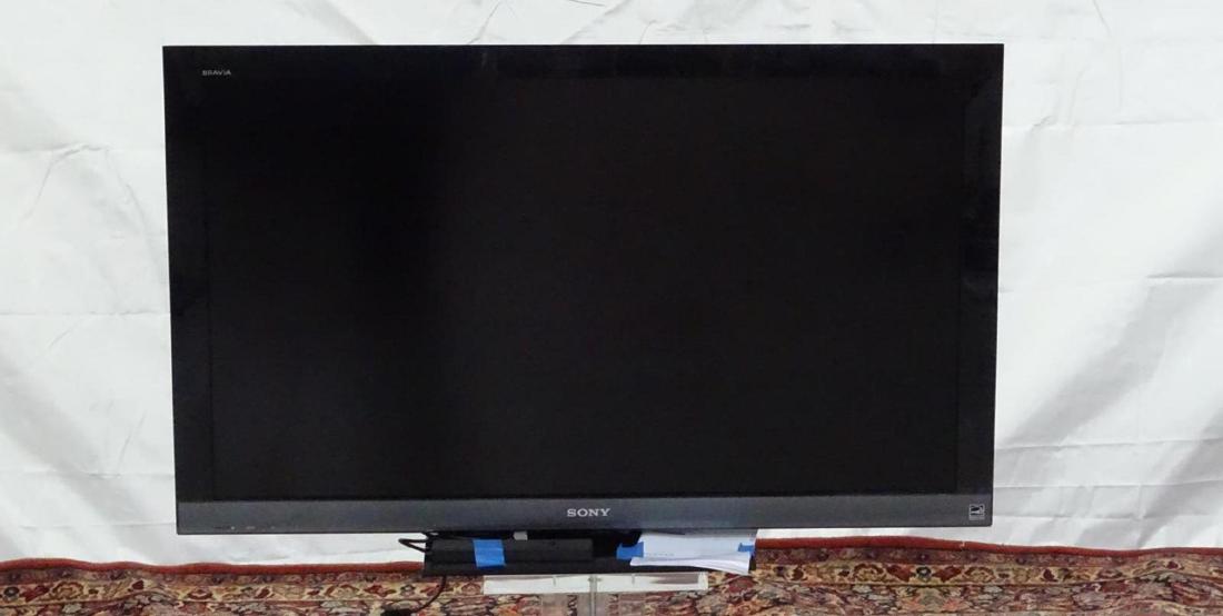 SONY 46" TELEVISION: SEE TITLE