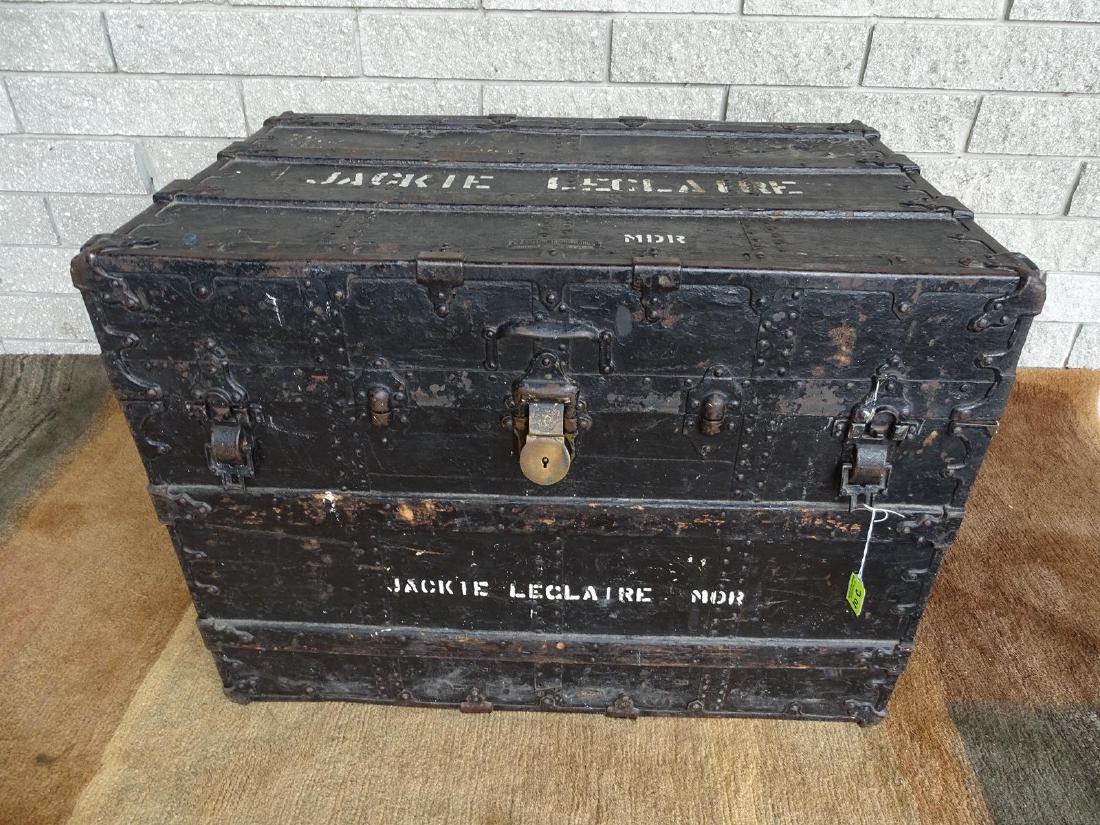 JACKIE LE CLAIRE TAYLOR TRUNK (1 of 9)