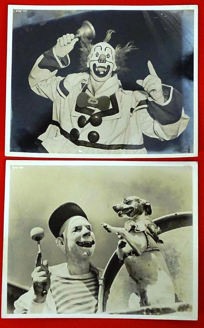 PAIR - CHESTER PHOTO SERVICE CLOWN IMAGES (1 of 2)