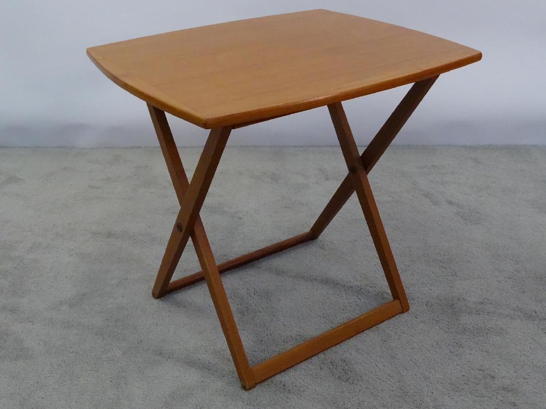 BRDR. FURBO FOLDING TABLE: SEE TITLE