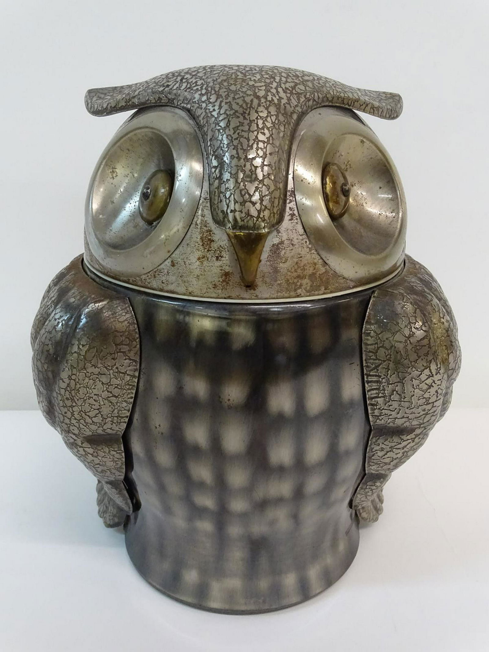 PEWTERTONE BY OLDE TANKARDWARE OWL ICE BUCKET: MARKETED BY RAYMOR IMPORTING, MIAMI