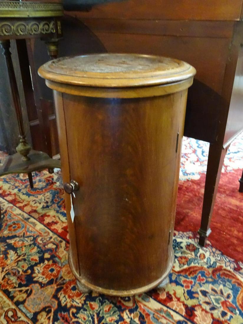 VINTAGE CELLARETTE BAR CABINET: SEE TITLE
