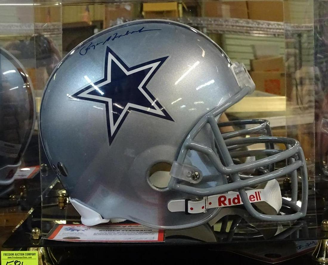 ROGER STAUBACH COWBOYS SIGNED HELMET: SEE TITLE