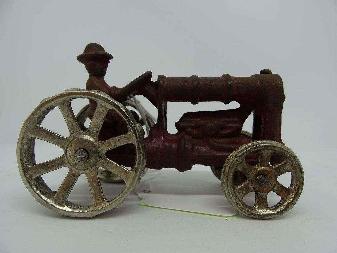 1930'S HUBLEY CAST IRON FORDSON FARM TRACTOR: 4"