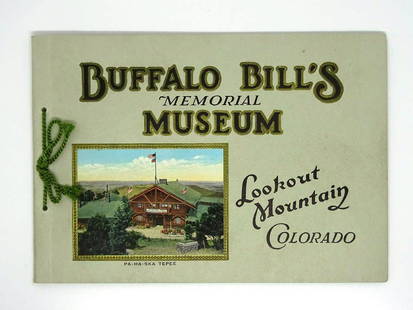 BUFFALO BILL'S MEMORIAL MUSEUM PAMPHLET: C.1930'S. BEAUTIFUL 30 PAGE MULTI-COLOR PICTURE BOOK FEATURING BUFFALO BILL AND COLORADO MUSEUM. EXCELLENT CONDITION.
