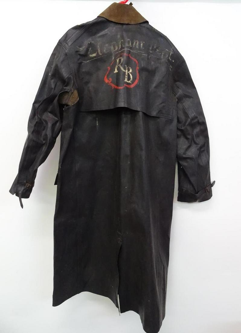 RINGLING BROS. BARNUM BAILEY COAT (1 of 3)